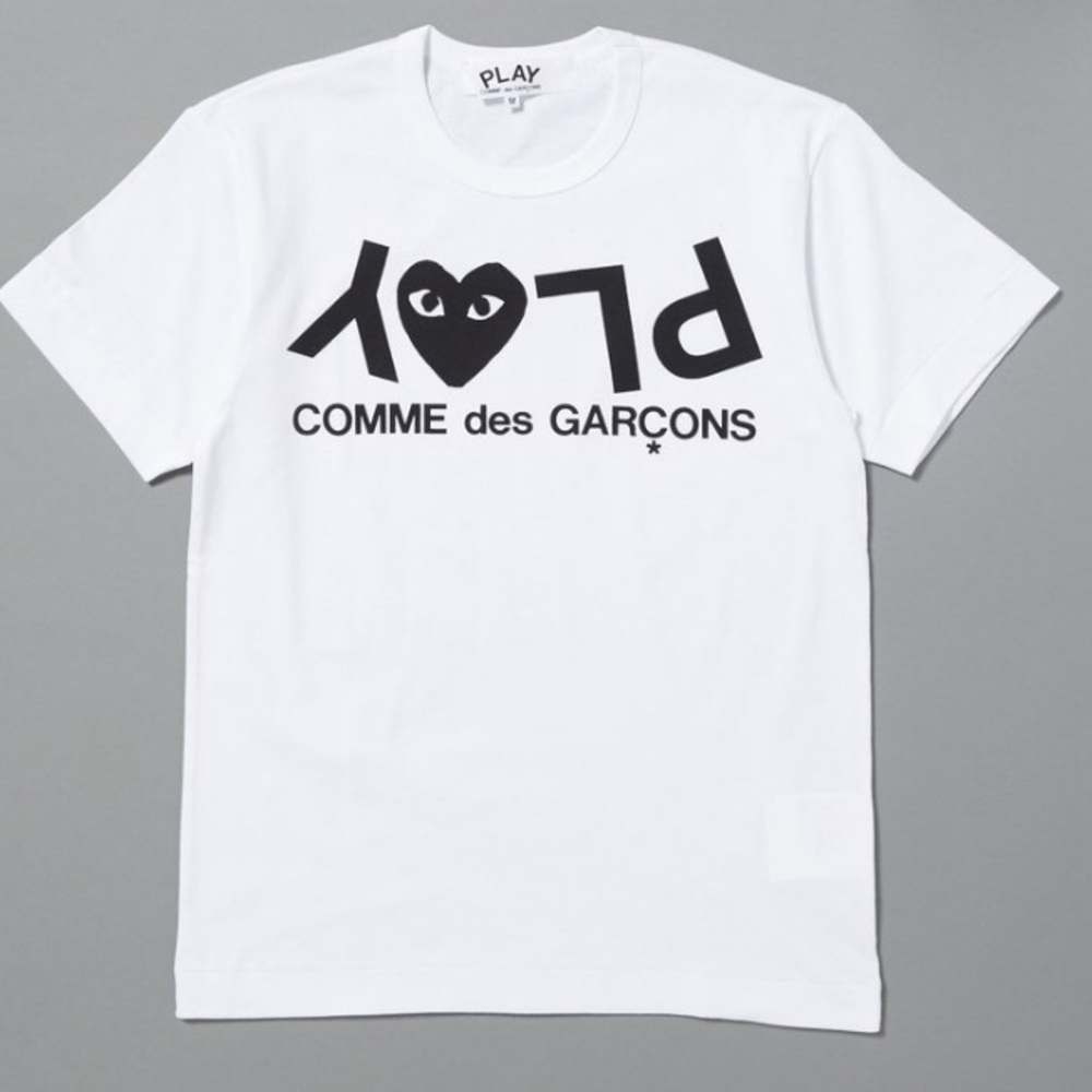 PLAY comme des GARÇONS T-shirt